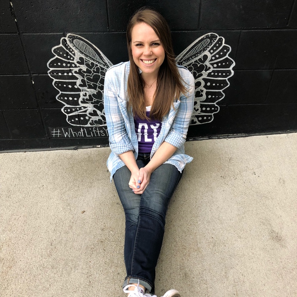 Meet your Posher, Alicia